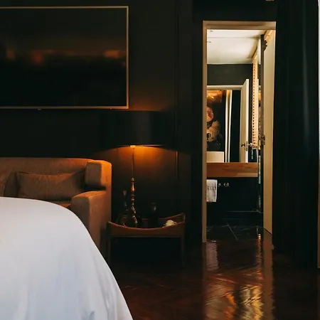 The Felix 10 Bed & Breakfast *