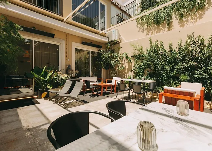 The Felix 10 4* Lisboa