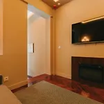 The Felix 10 Bed & Breakfast